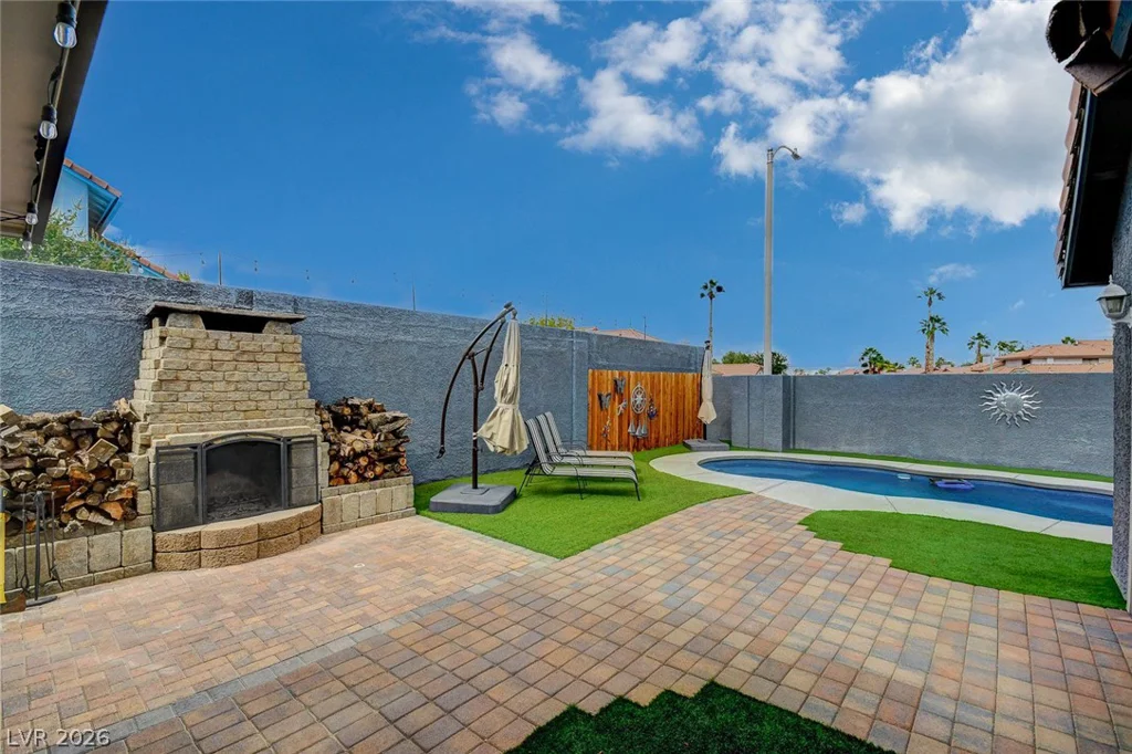 345 Moreno, Henderson, NV 89014