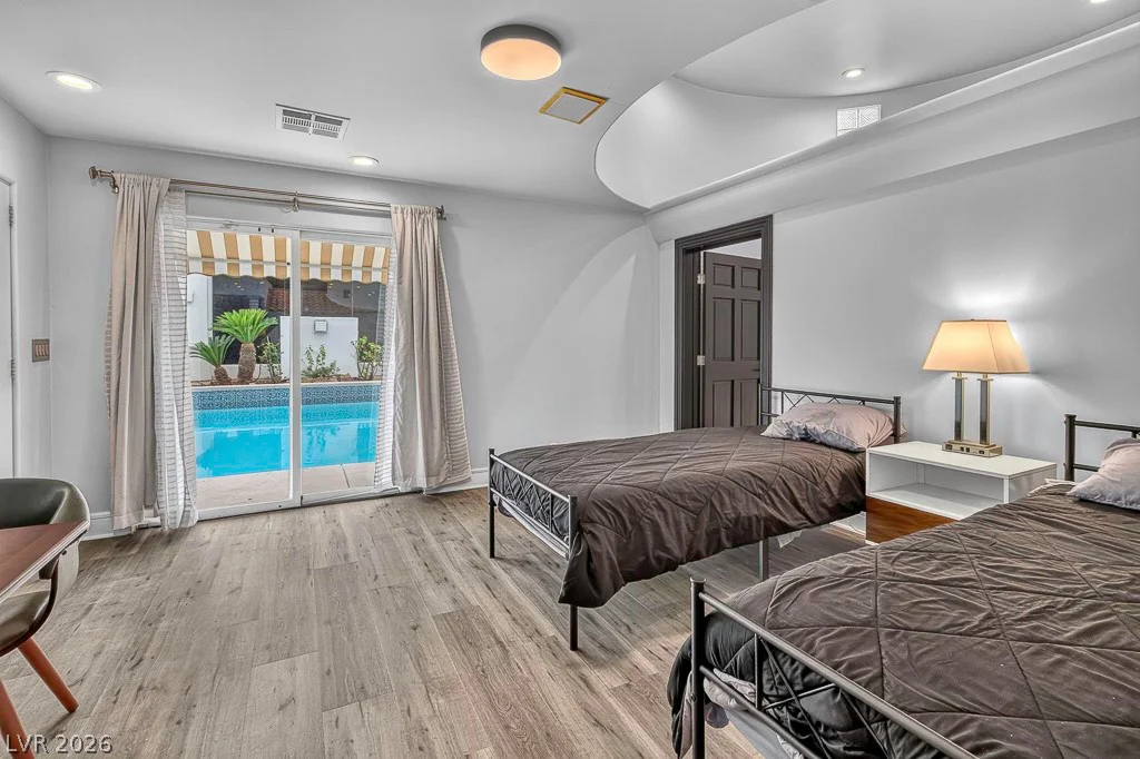 6980 Monte Rosa, Las Vegas, NV 89120