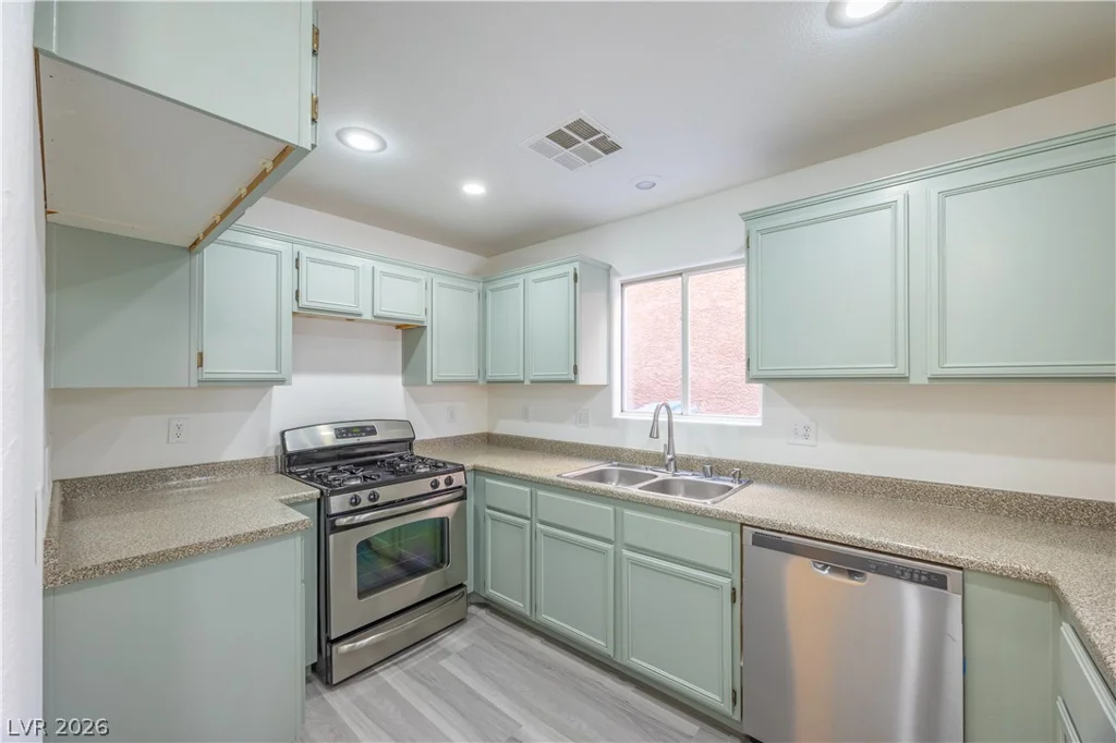 4044 Rocky Beach, Las Vegas, NV 89115