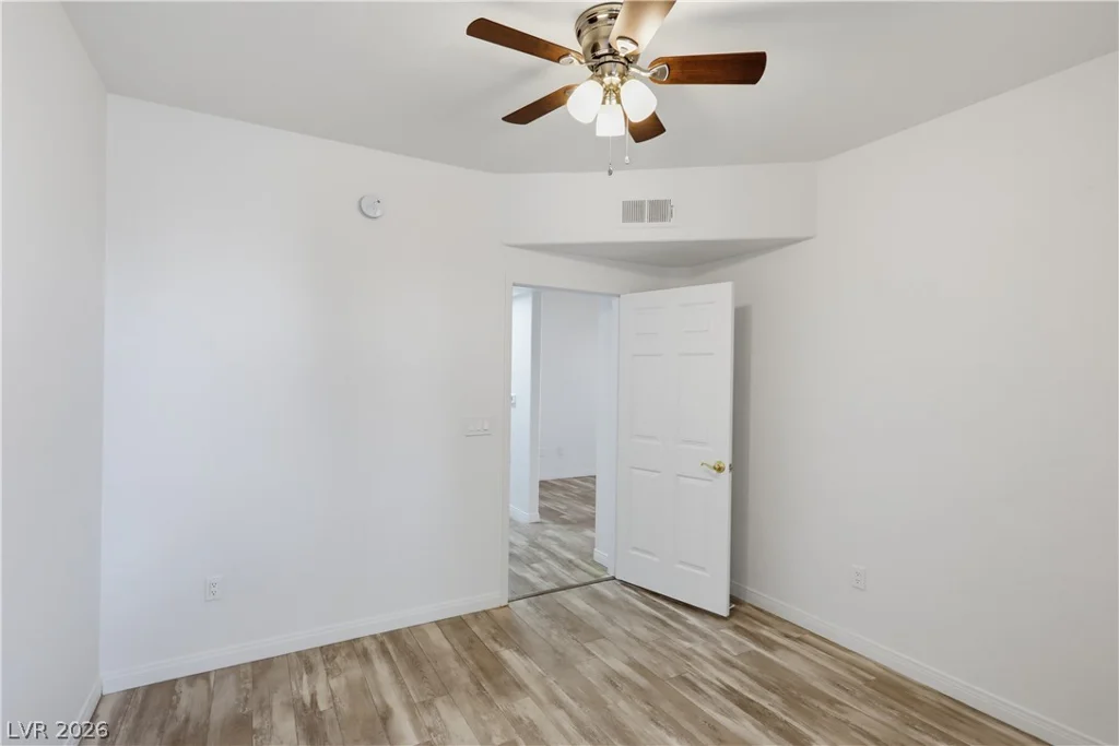 8432 Running Deer, Las Vegas, NV 89145
