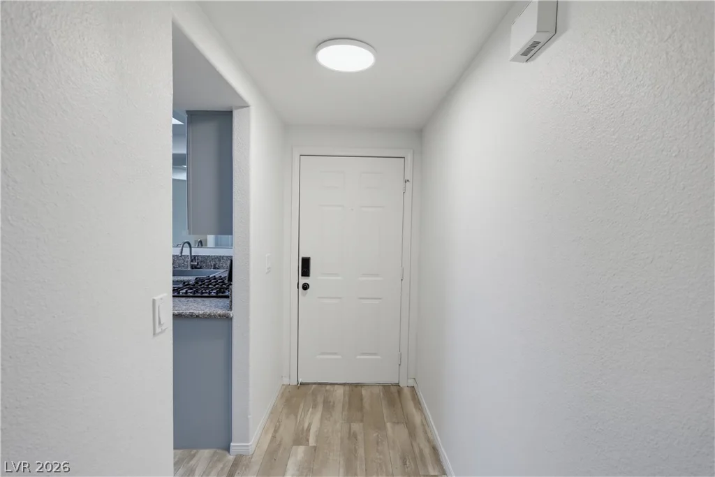 8432 Running Deer, Las Vegas, NV 89145