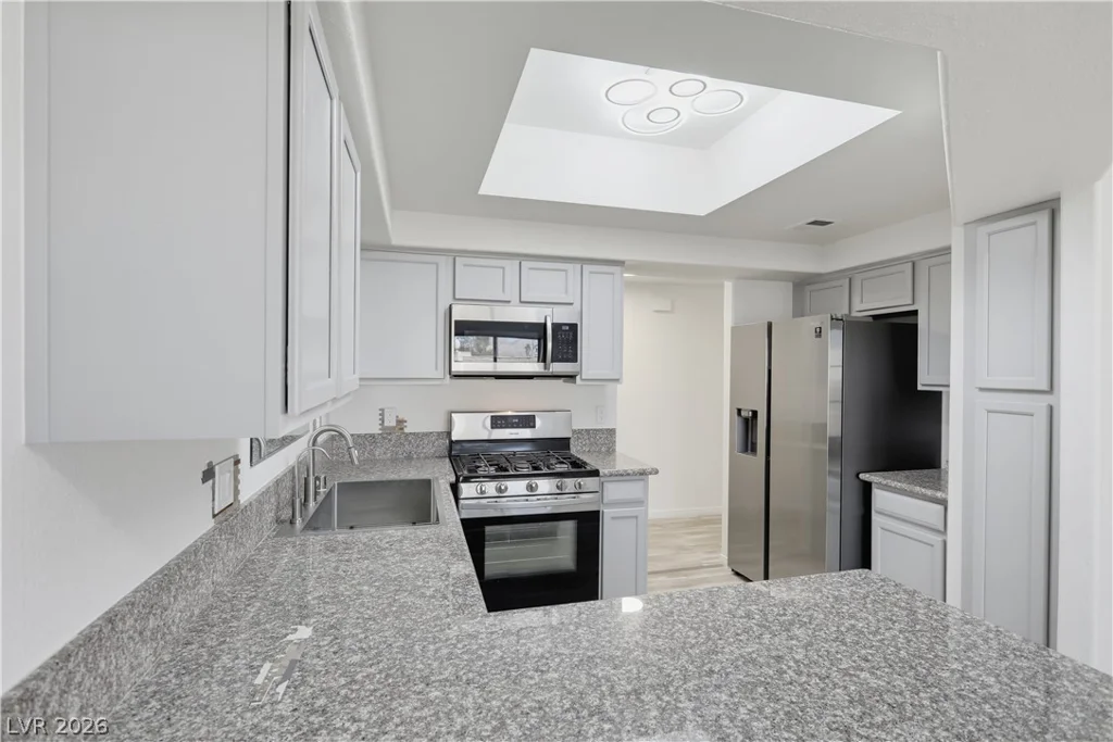 8432 Running Deer, Las Vegas, NV 89145
