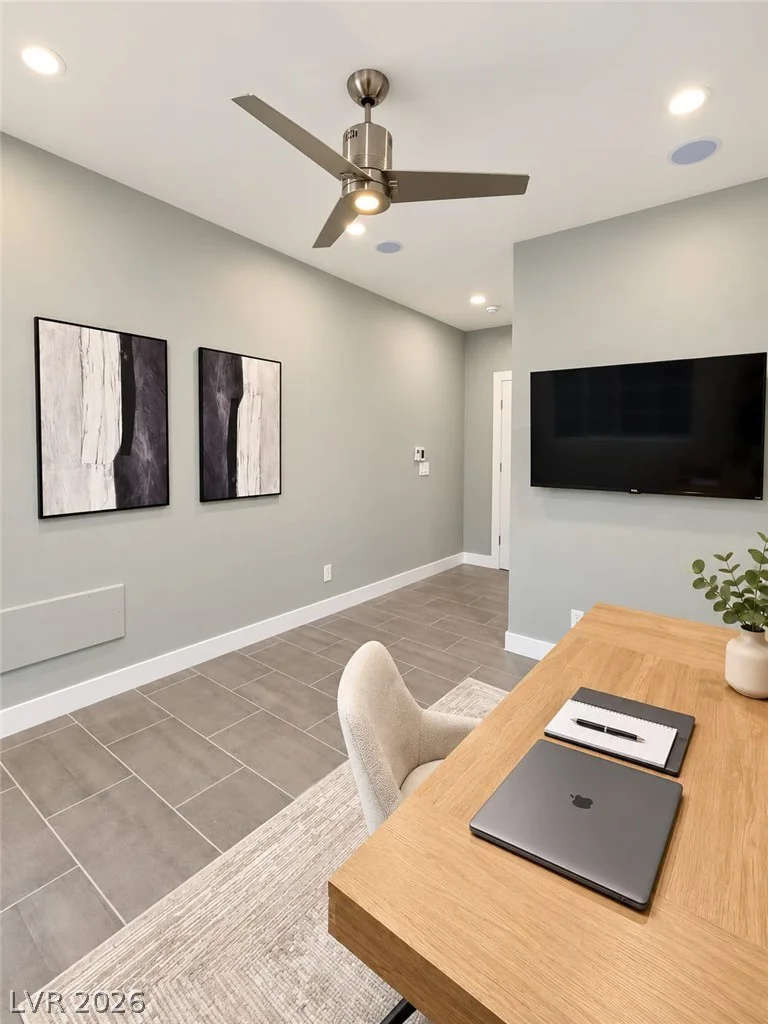 8867 Las Montanas, Las Vegas, NV 89147
