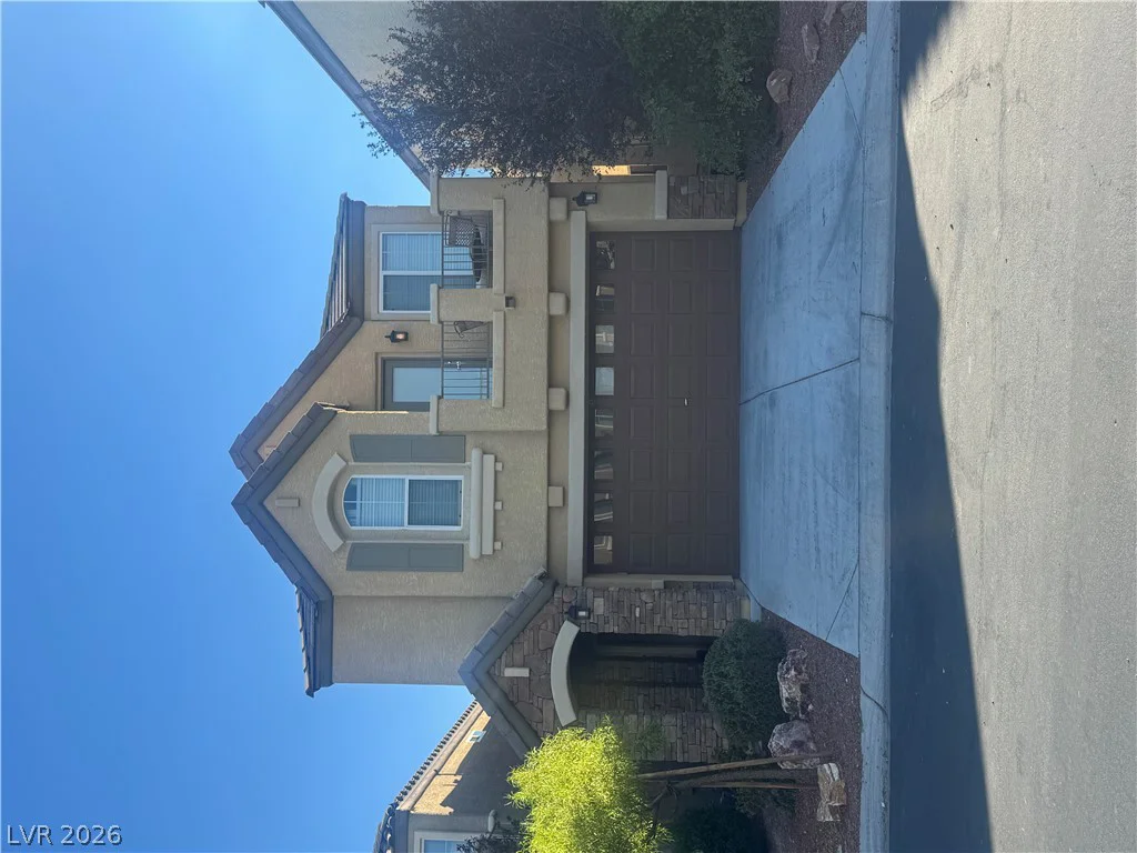 10221 Danskin, Las Vegas, NV 89166