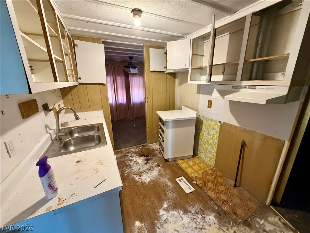 2815 Everglade, Las Vegas, NV 89142