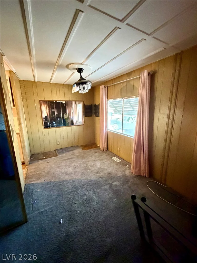2815 Everglade, Las Vegas, NV 89142