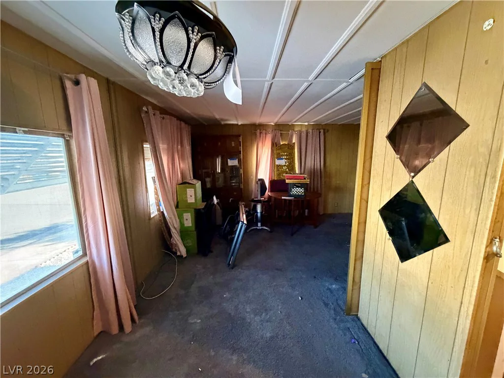 2815 Everglade, Las Vegas, NV 89142