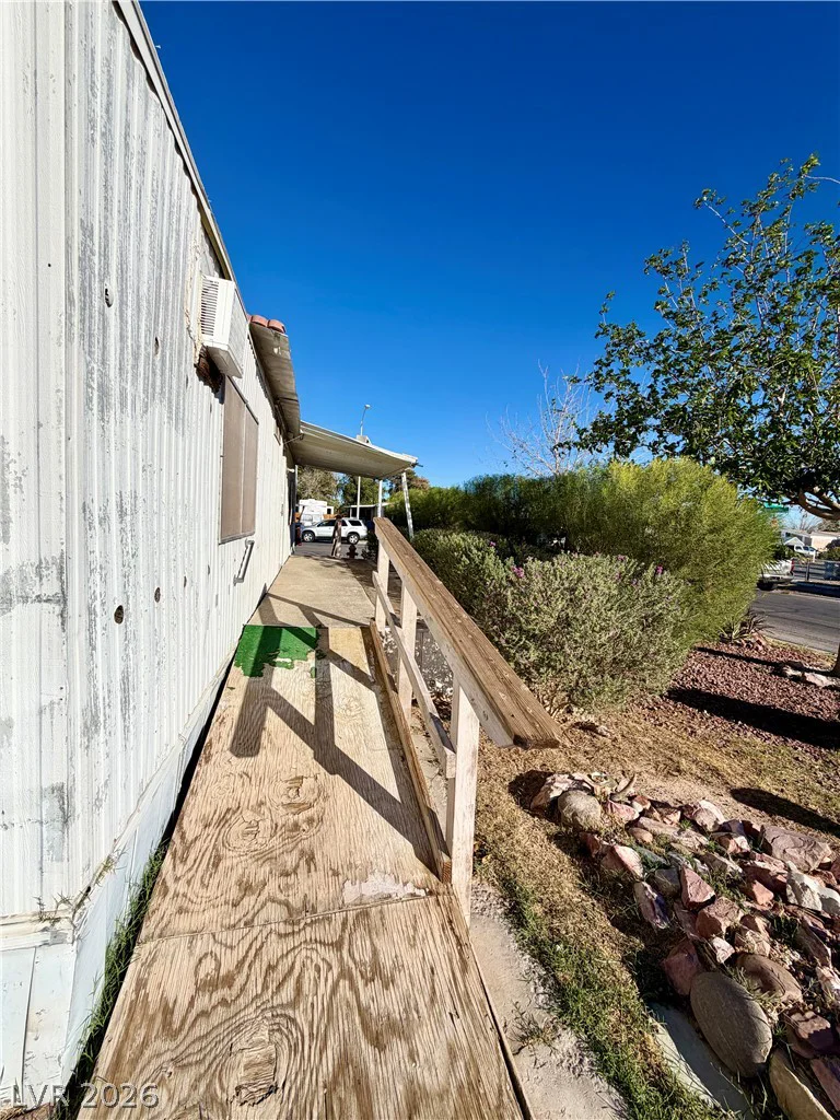 2815 Everglade, Las Vegas, NV 89142