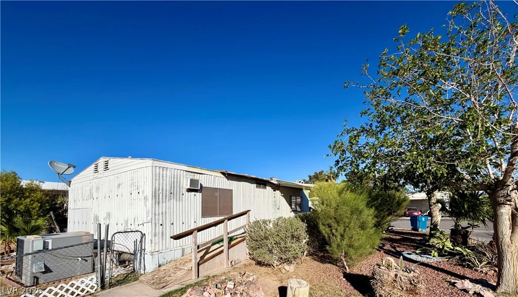 2815 Everglade, Las Vegas, NV 89142
