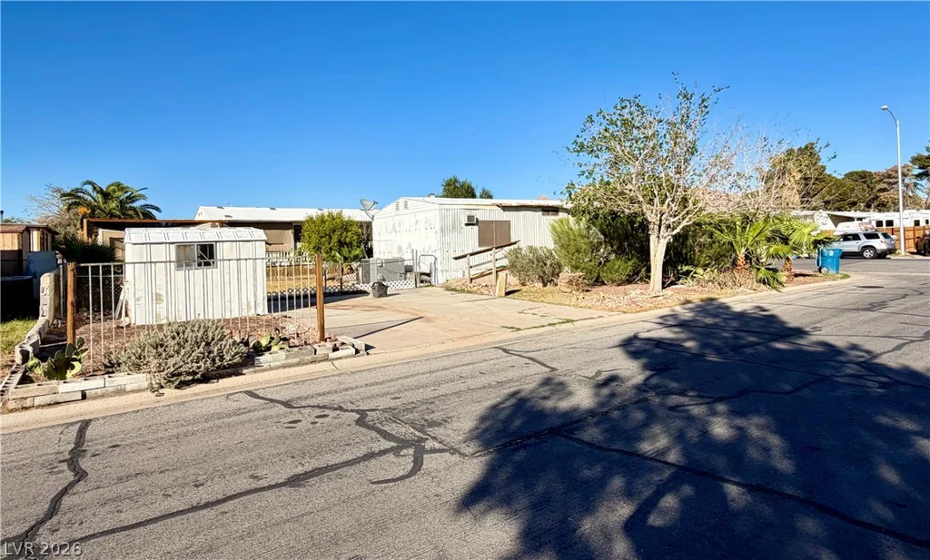 2815 Everglade, Las Vegas, NV 89142