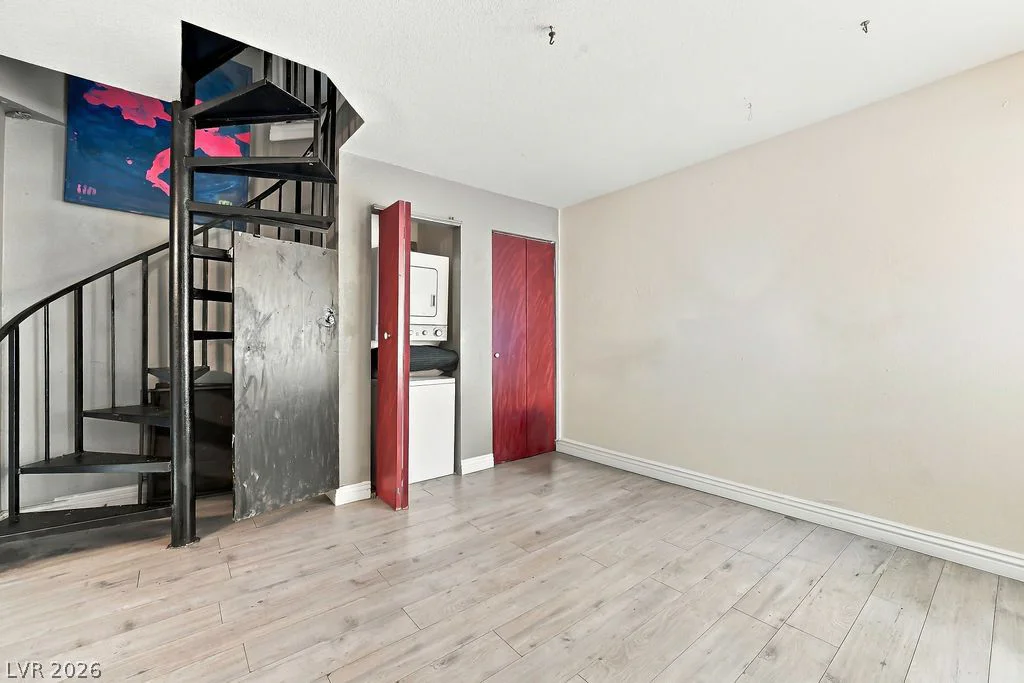 510 Elm, Las Vegas, NV 89169