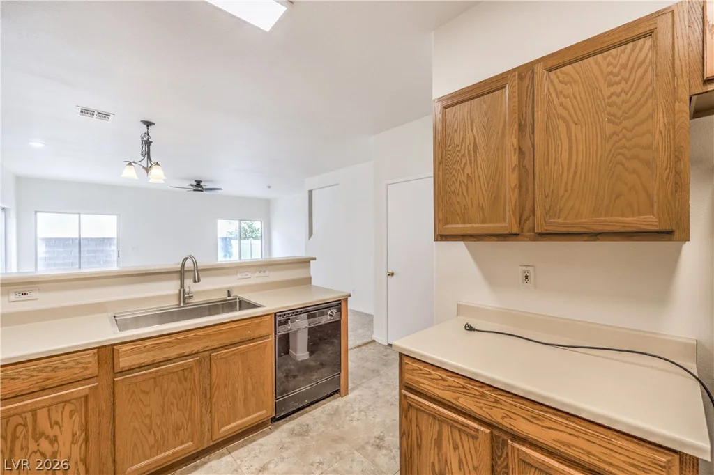 6346 Rusticated Stone, Henderson, NV 89011
