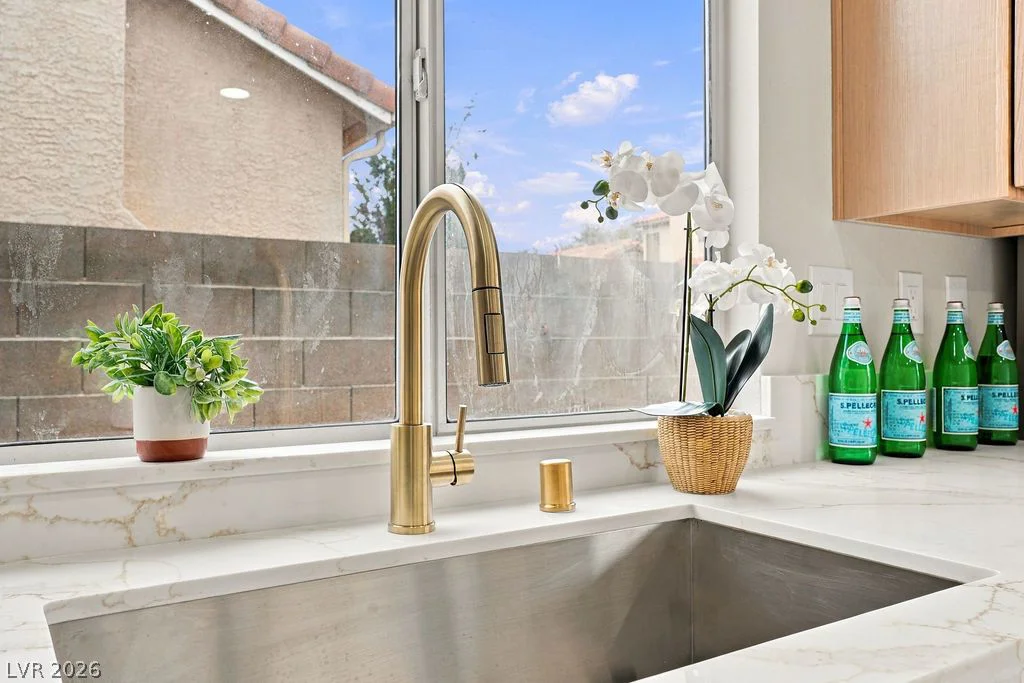 1650 Walingwood, North Las Vegas, NV 89031