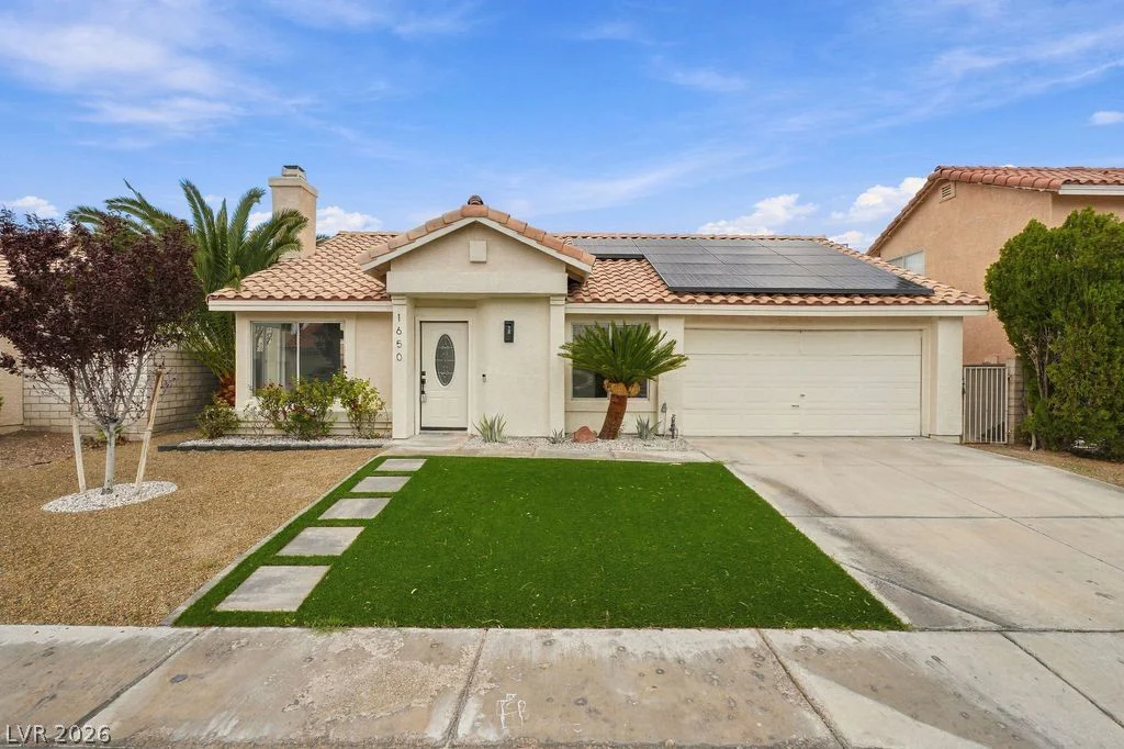 1650 Walingwood, North Las Vegas, NV 89031