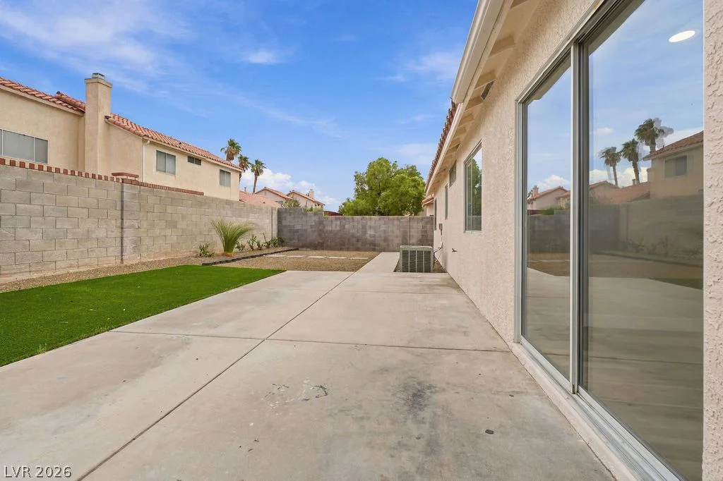 1650 Walingwood, North Las Vegas, NV 89031