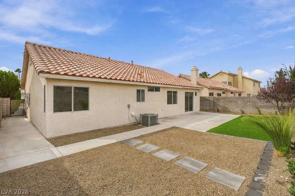 1650 Walingwood, North Las Vegas, NV 89031