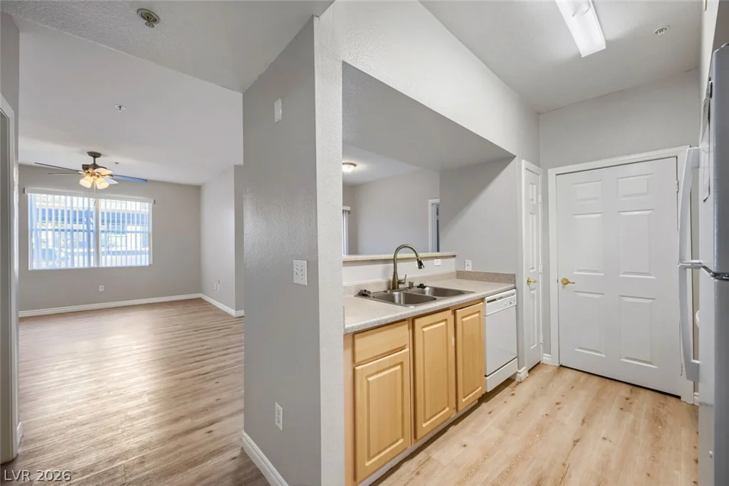 6955 Durango, Las Vegas, NV 89149