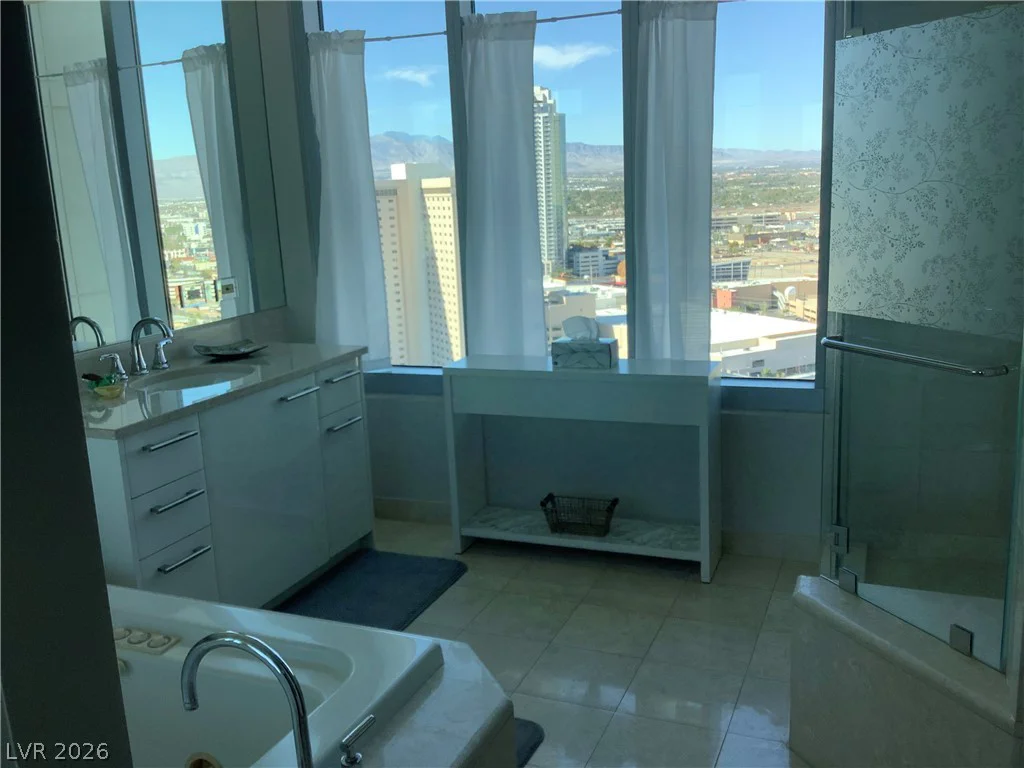 322 Karen, Las Vegas, NV 89109
