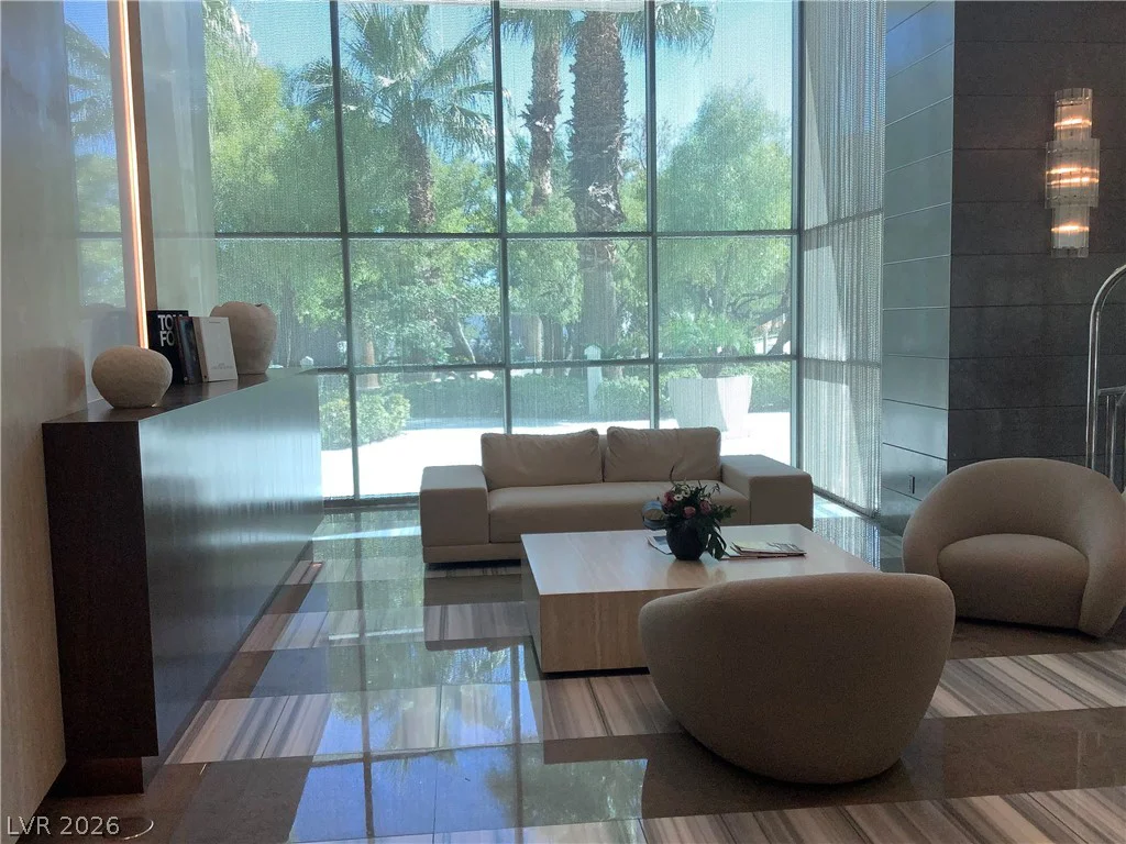 322 Karen, Las Vegas, NV 89109