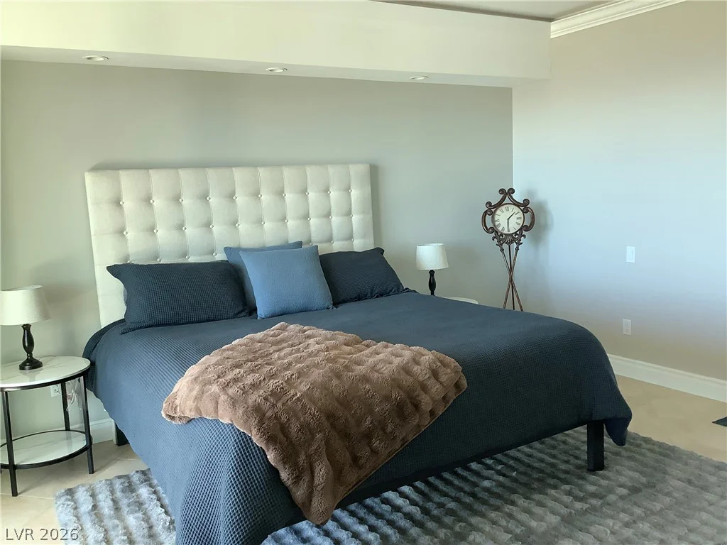 322 Karen, Las Vegas, NV 89109