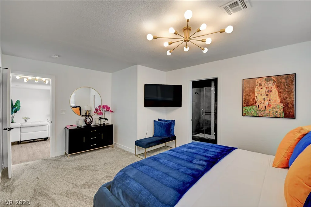 1305 16th, Las Vegas, NV 89104