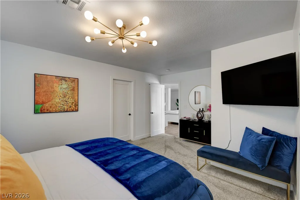 1305 16th, Las Vegas, NV 89104