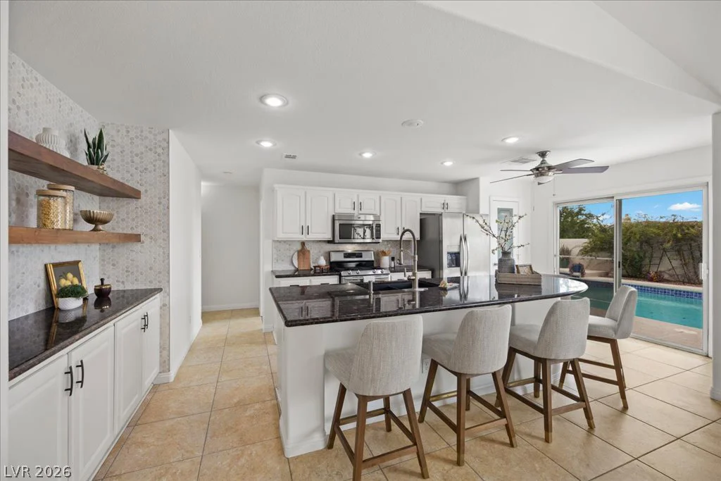 1524 Cross Country, Las Vegas, NV 89144