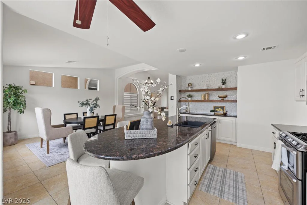 1524 Cross Country, Las Vegas, NV 89144