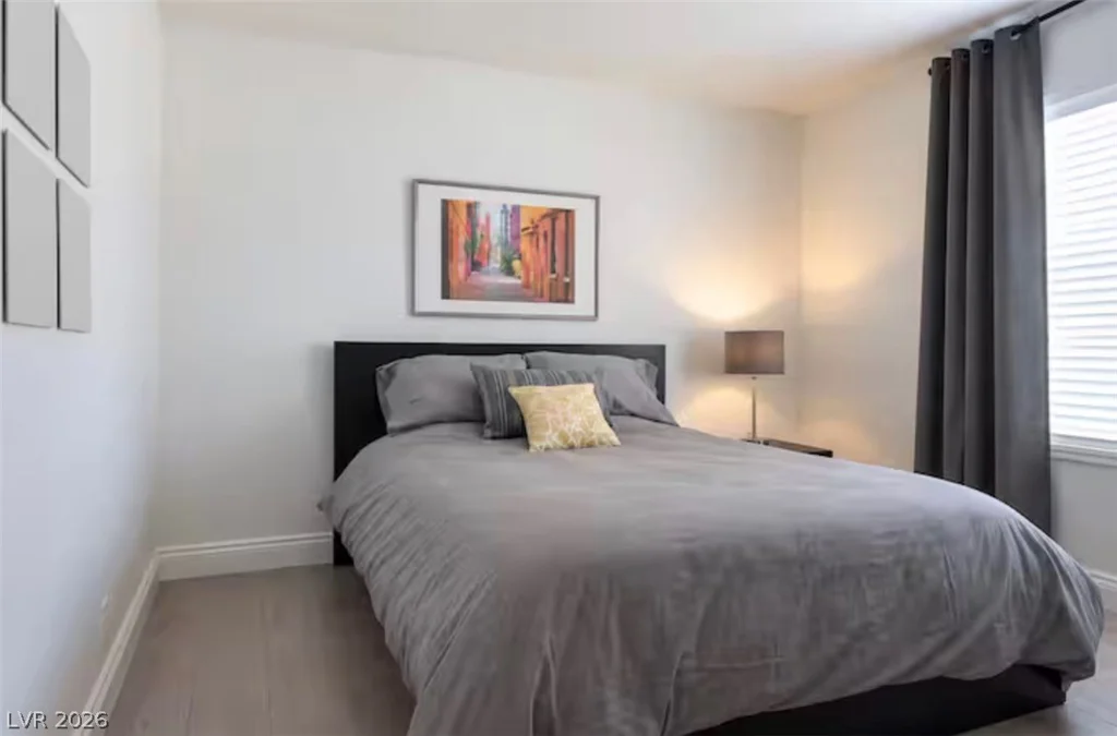 4200 Valley View, Las Vegas, NV 89103