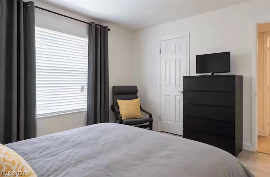 4200 Valley View, Las Vegas, NV 89103