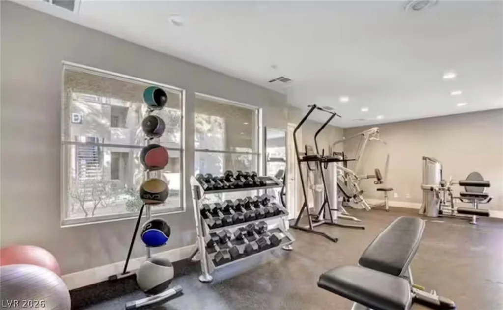 4200 Valley View, Las Vegas, NV 89103