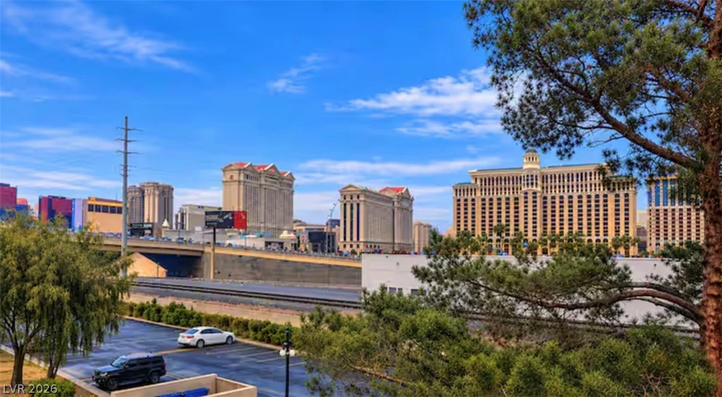 4200 Valley View, Las Vegas, NV 89103