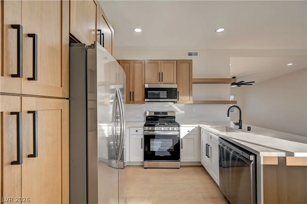 109 Princeton, Las Vegas, NV 89107
