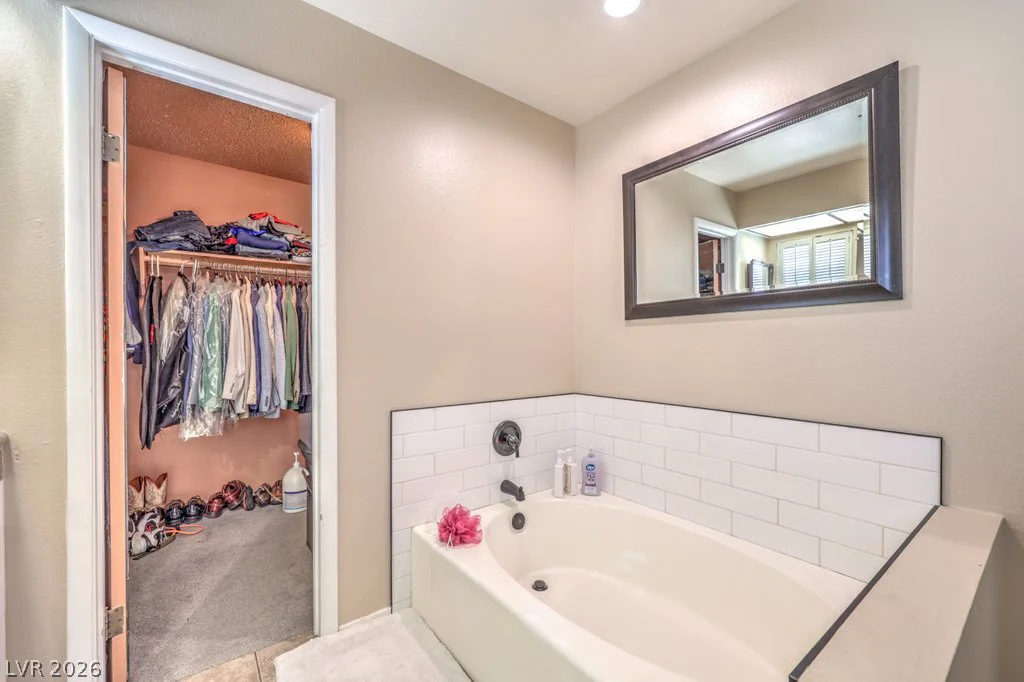 3930 Kamden, Las Vegas, NV 89119