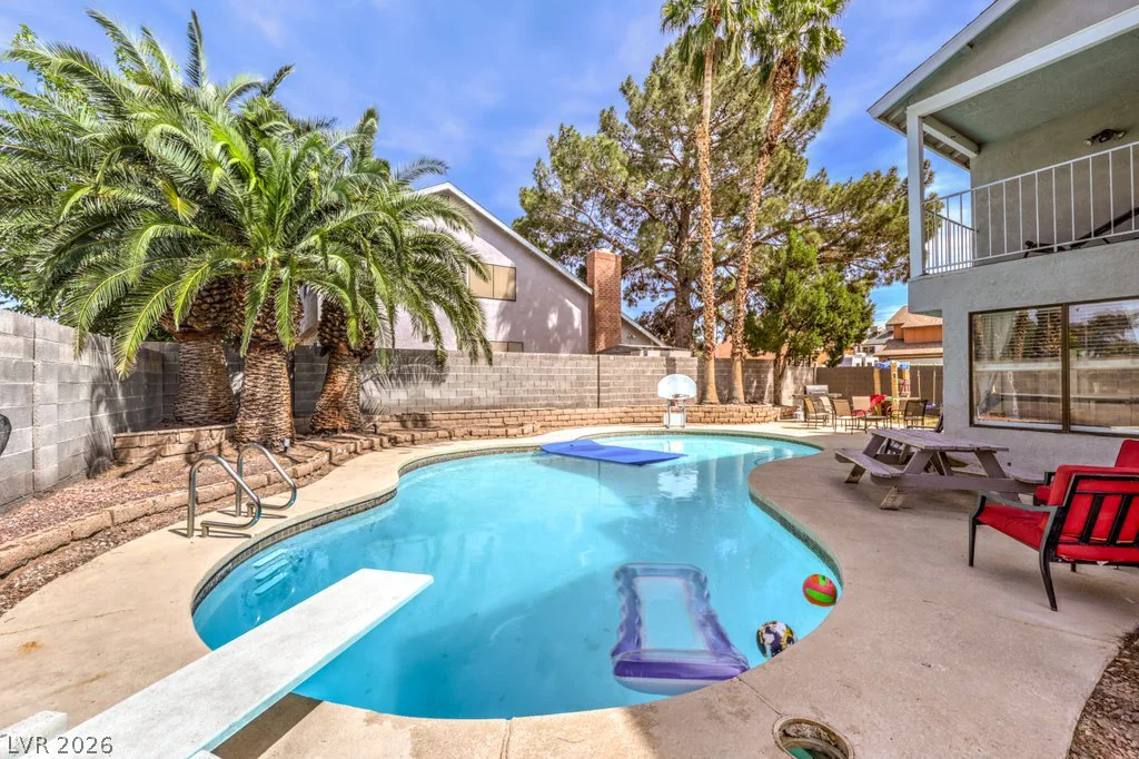 3930 Kamden, Las Vegas, NV 89119