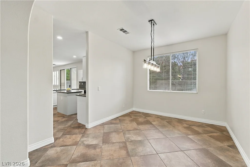 2108 Crooked Pine, Las Vegas, NV 89134