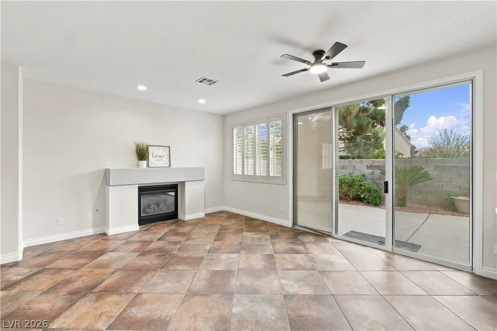 2108 Crooked Pine, Las Vegas, NV 89134