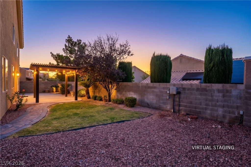 2108 Crooked Pine, Las Vegas, NV 89134