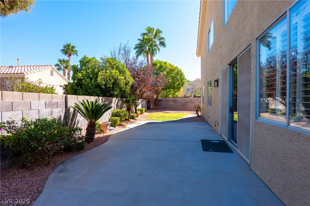 2108 Crooked Pine, Las Vegas, NV 89134
