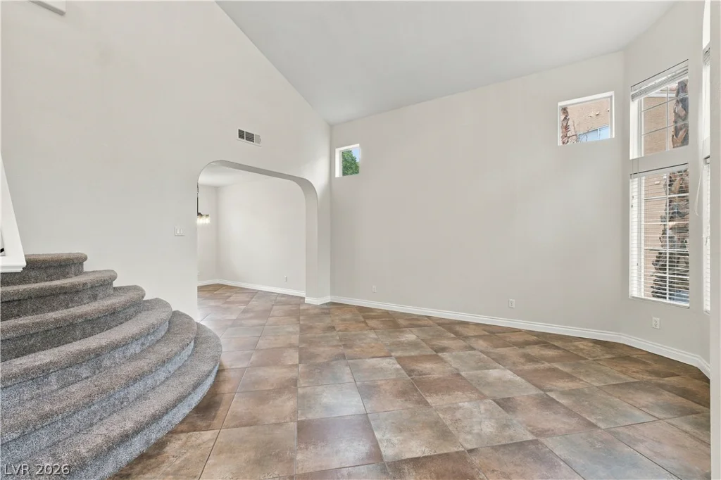 2108 Crooked Pine, Las Vegas, NV 89134