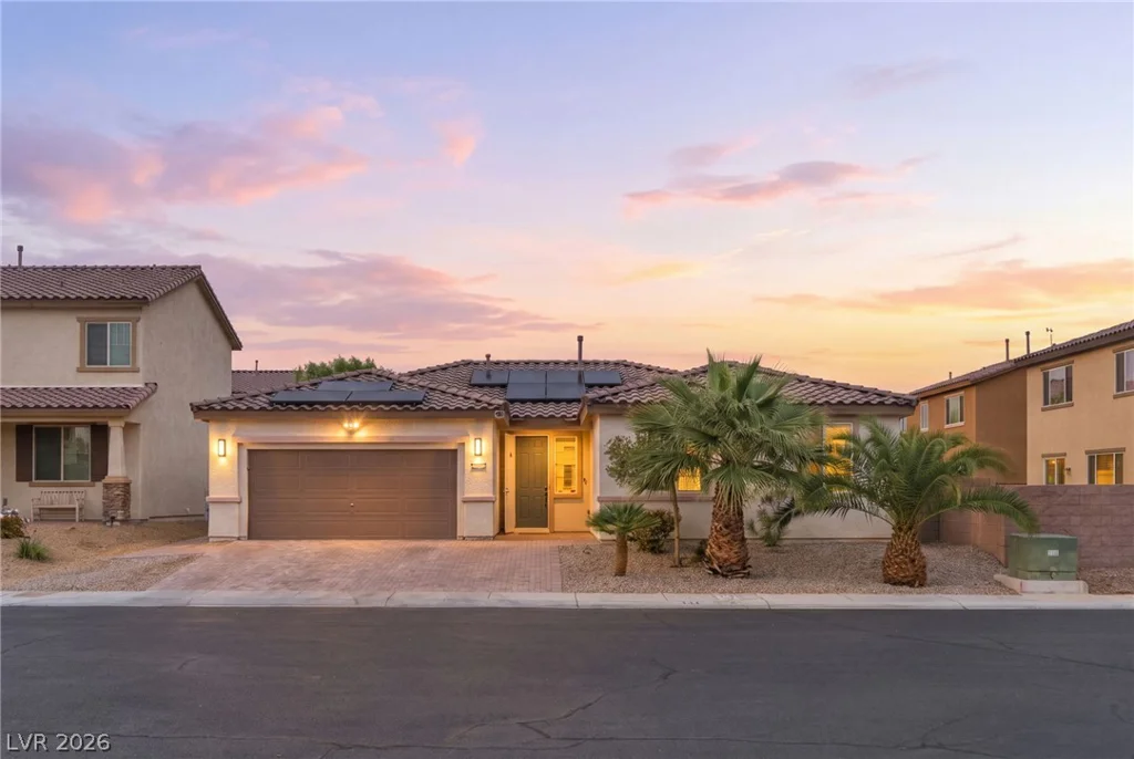 308 Petrus, North Las Vegas, NV 89031