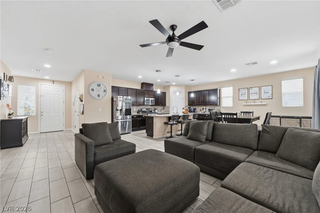 308 Petrus, North Las Vegas, NV 89031
