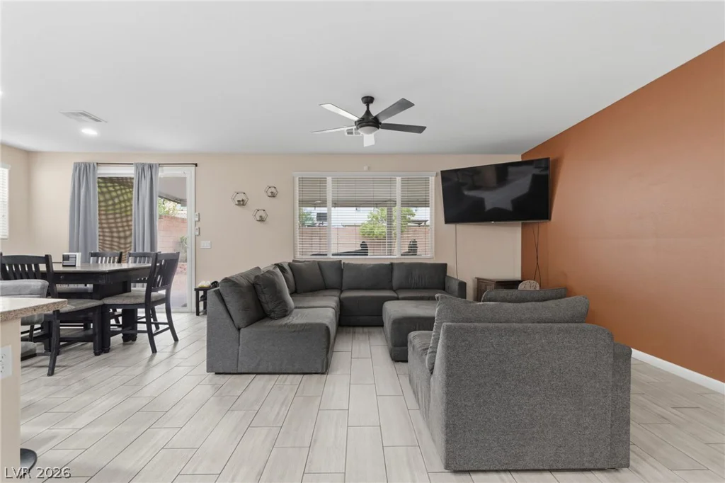 308 Petrus, North Las Vegas, NV 89031
