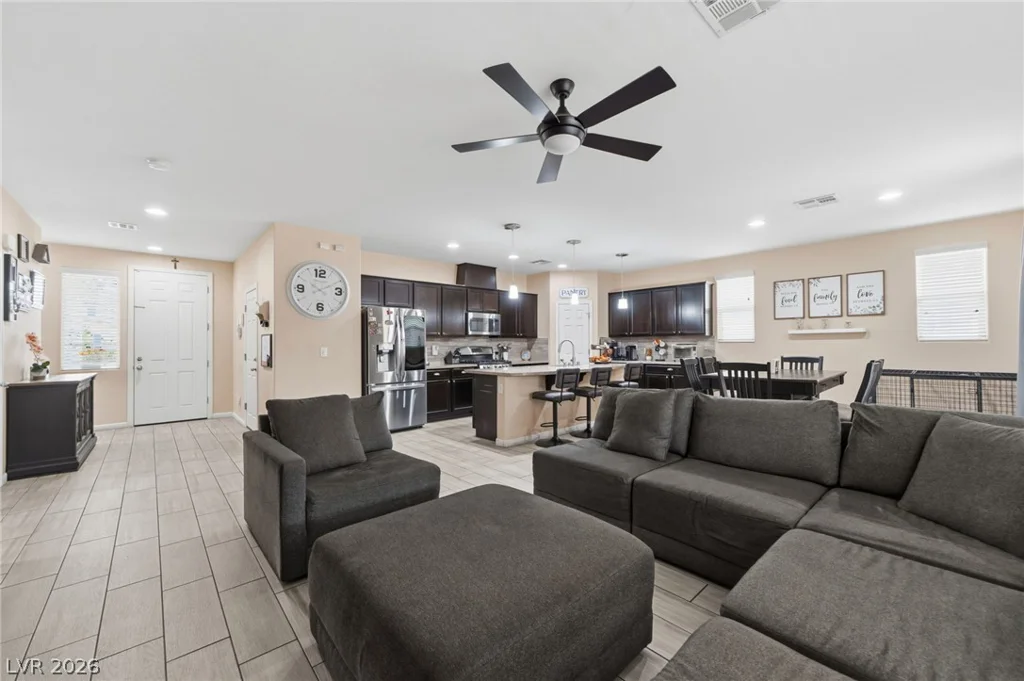 308 Petrus, North Las Vegas, NV 89031