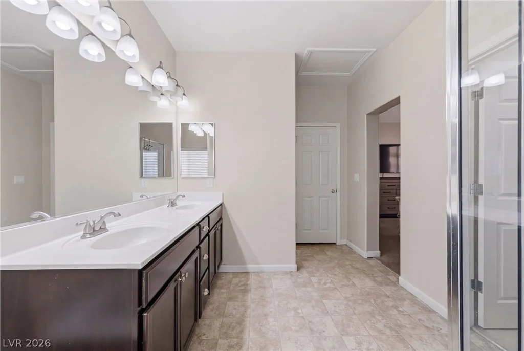 308 Petrus, North Las Vegas, NV 89031