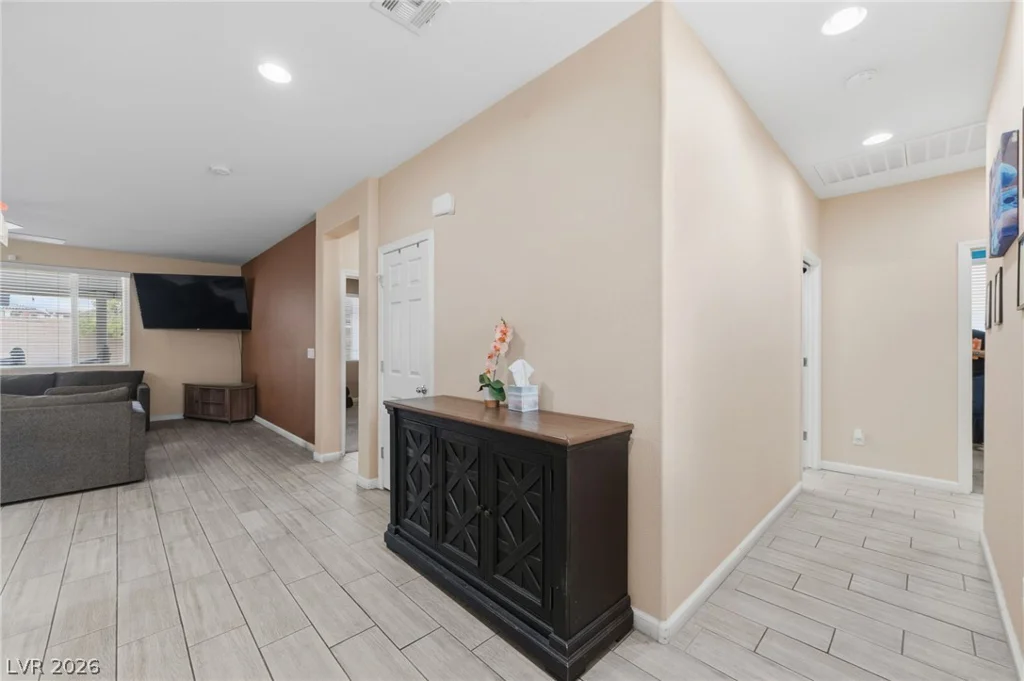 308 Petrus, North Las Vegas, NV 89031