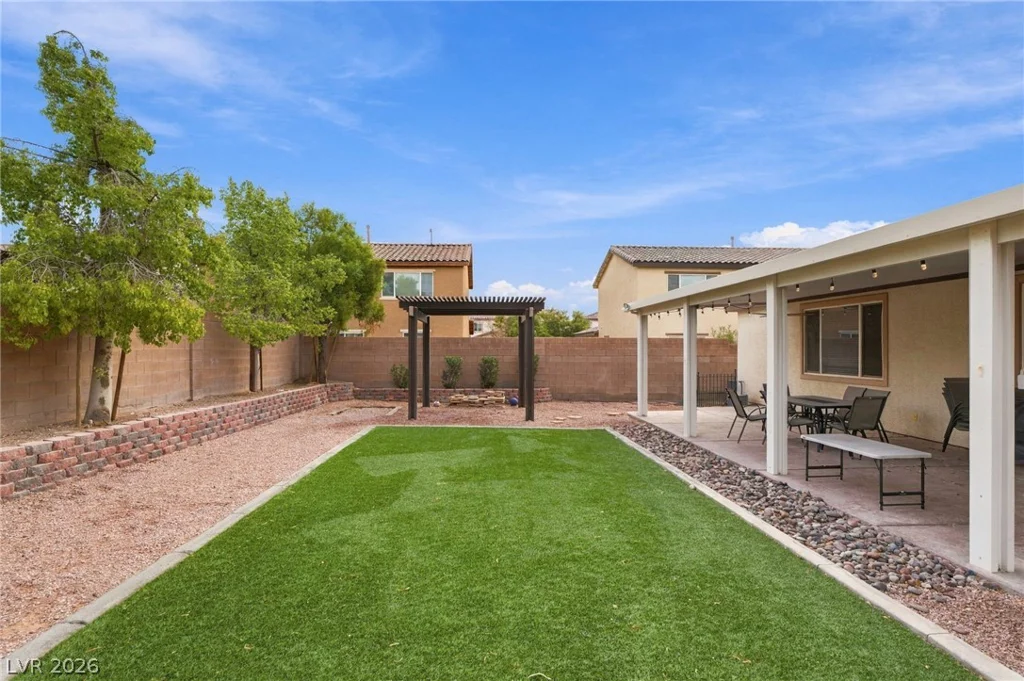 308 Petrus, North Las Vegas, NV 89031
