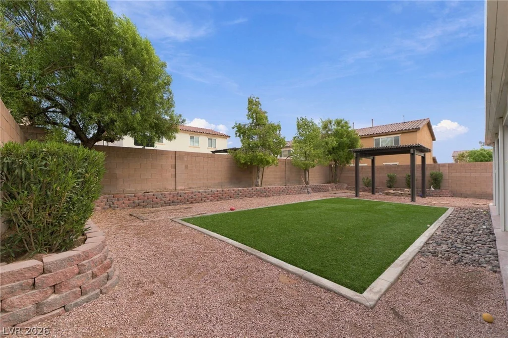 308 Petrus, North Las Vegas, NV 89031