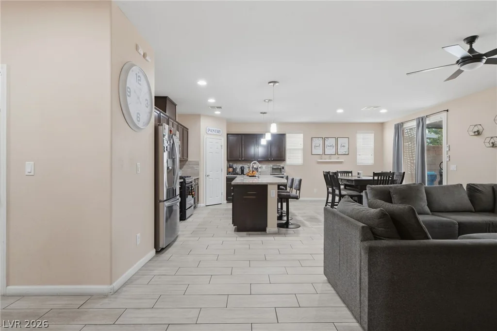 308 Petrus, North Las Vegas, NV 89031