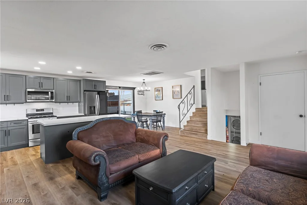 5077 Stampa, Las Vegas, NV 89146